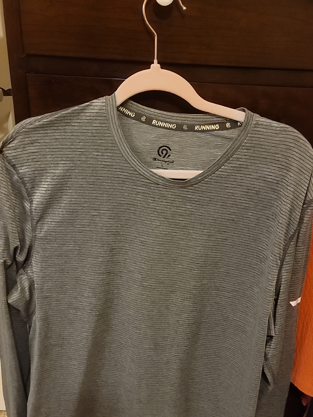 NWOT Mens Champion Gray Striped Long-Sleeve Running Tee Size Large